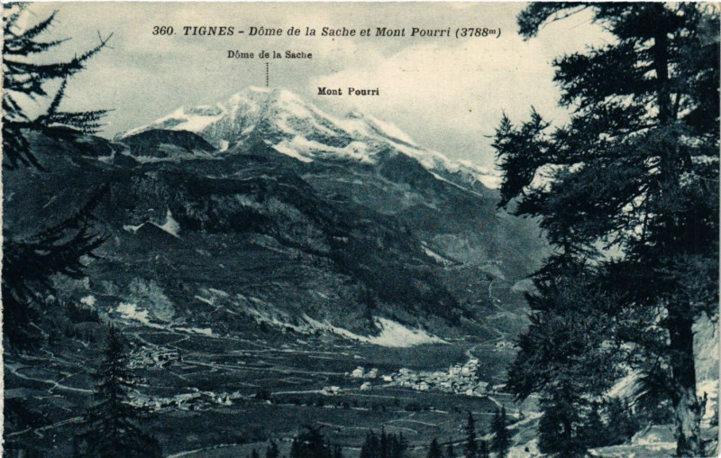 Carte postale ancienne Tignes - Dome de la Sache et Mont Pourri (3788 m) à Tignes