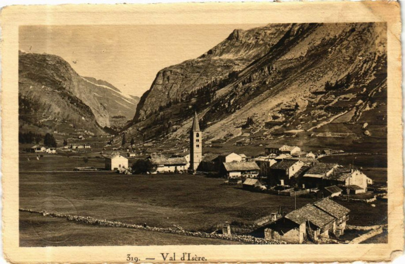 Carte postale ancienne Val d'Isere - Vue générale à Val-d'Isère
