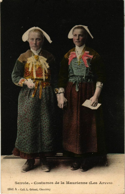 Carte postale ancienne Savoie - Costumes de la Maurienne