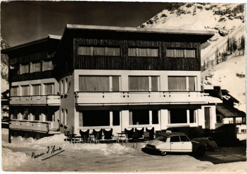 Carte postale ancienne Val d'Isere (1850 m) - Hotel Restaurant L'Escale