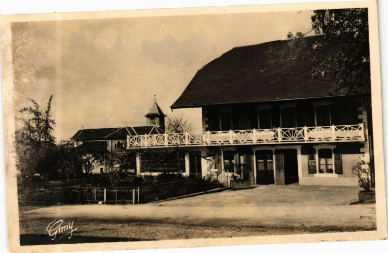 Carte postale ancienne Le Montcel (alt. 596 m) - Restaurant Pegaz à Montcel