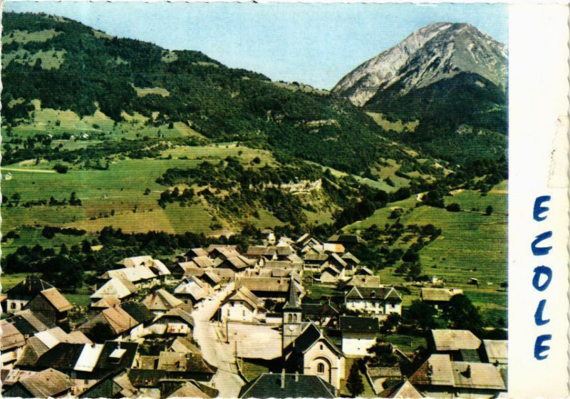 Carte postale ancienne Ecole à École