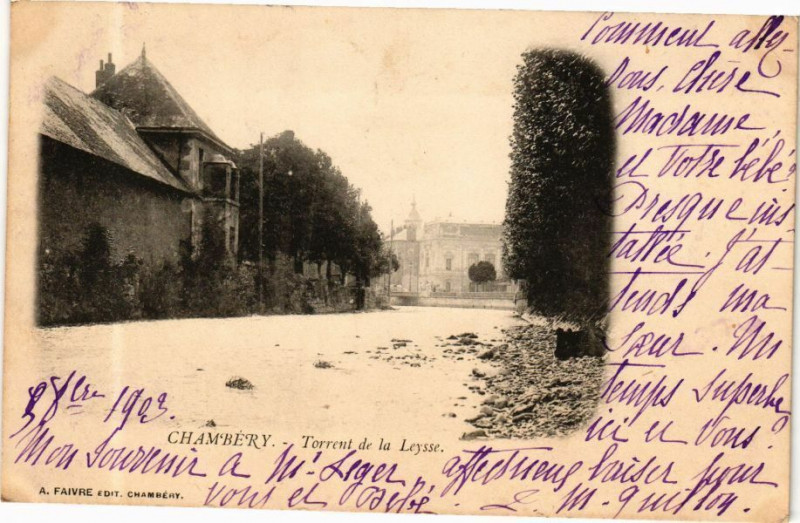Carte postale ancienne Chambery - Torrent de la Leysse à Chambéry