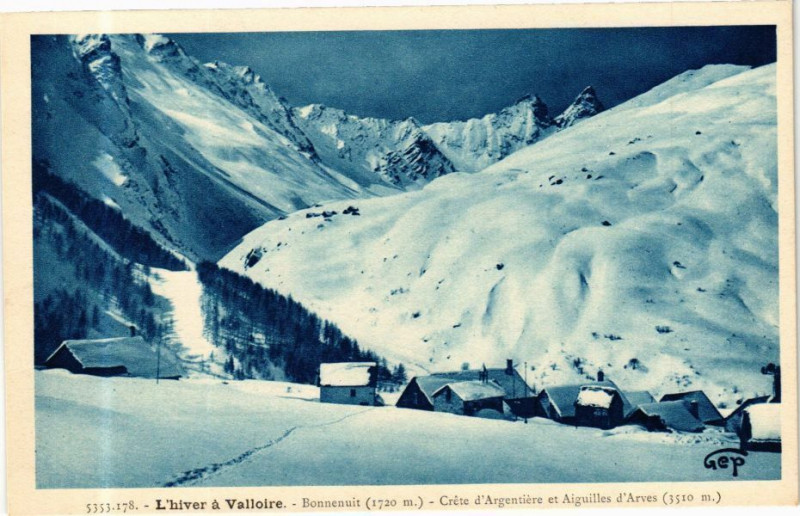 Carte postale ancienne L'hiver a Valloire - Bonnenuit (1720 m) Crete d'Argentiere à Valloire
