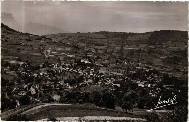 Carte postale ancienne Arvillard - Vue générale à Arvillard