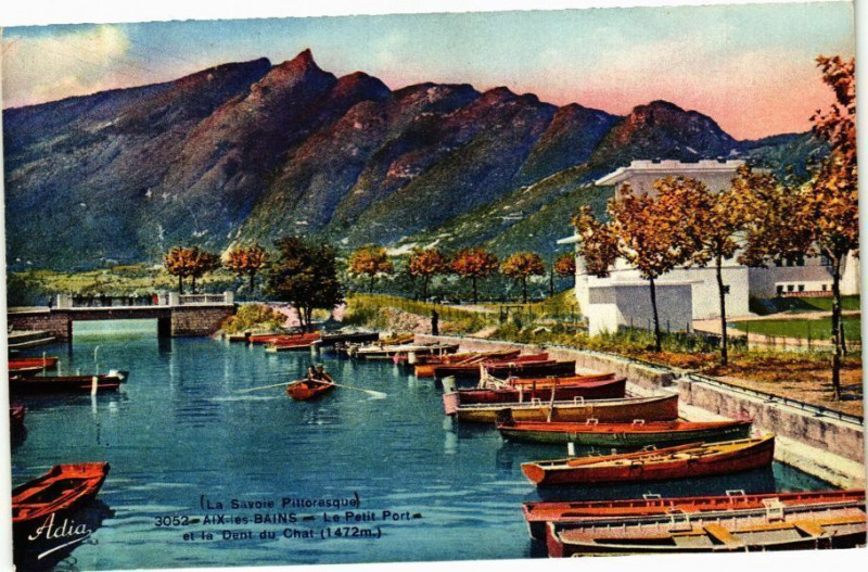 Carte postale ancienne Aix-les-Bains - Le Petit Port et la Dent du Chart à Aix-les-Bains