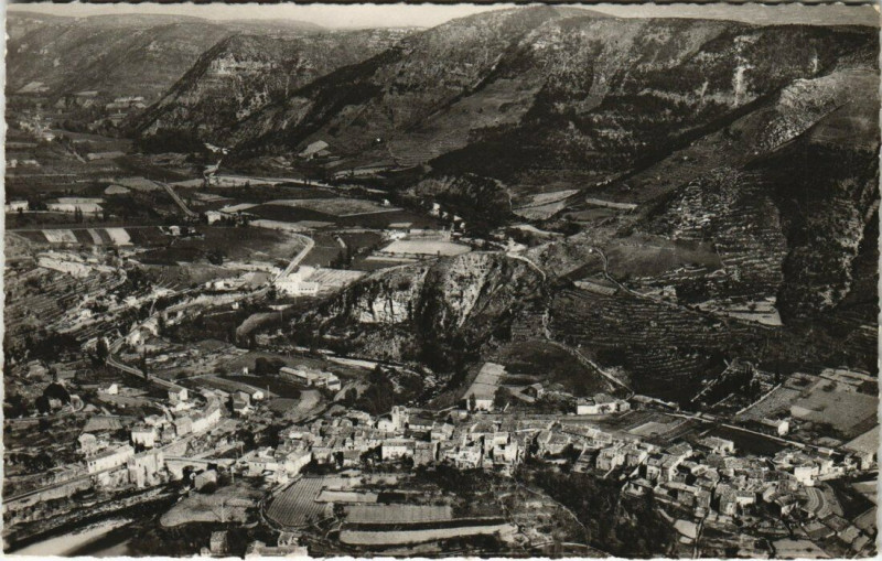Carte postale ancienne Coux - Vue générale aarienne à Coux