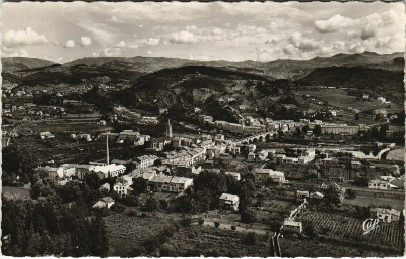 Carte postale ancienne Ardeche Pittoresque - Aubenas à Saint-Privat