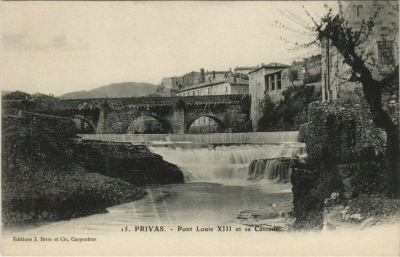Carte postale ancienne Privas - Pont Louis à Privas