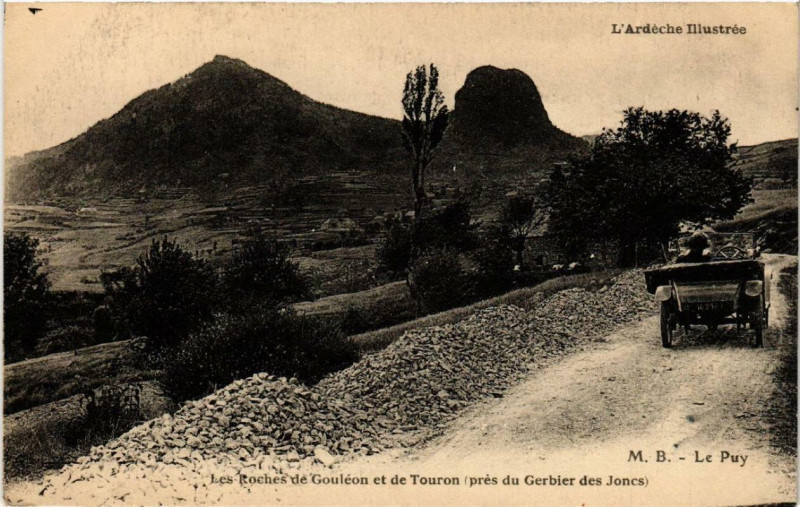 Carte postale ancienne Les Roches de Gouleon et de Touron