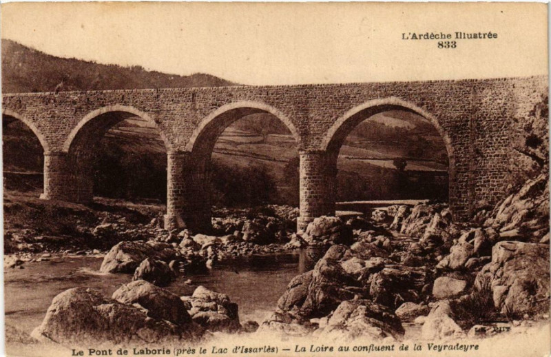 Carte postale ancienne Le Pont de Laborie, La Loire au confluent de la Veyradeyre