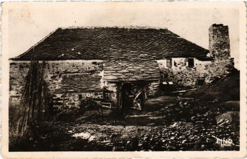 Carte postale ancienne Au Gerbier-des-Joncs Ferme de la Loire