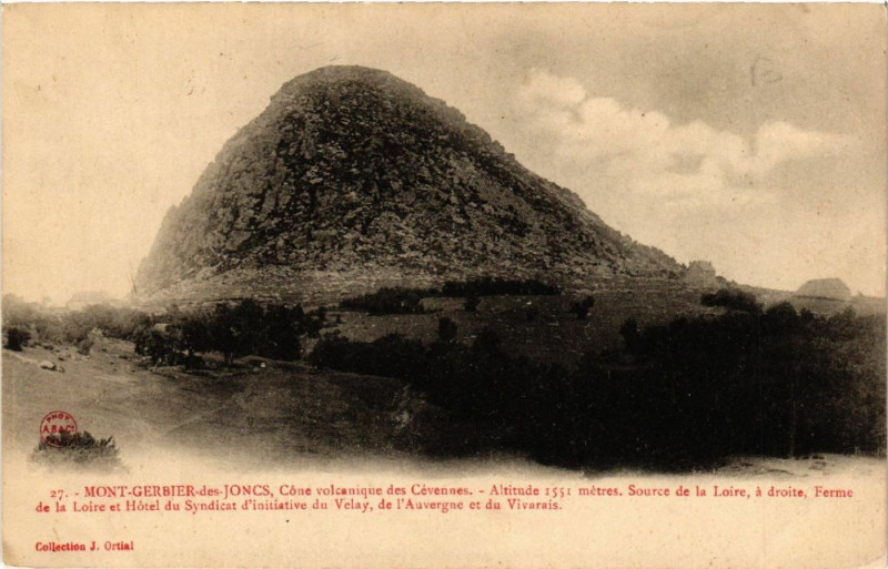Carte postale ancienne Mont- Gerbier-des-Joncs - Cone volcanique des Cevennes