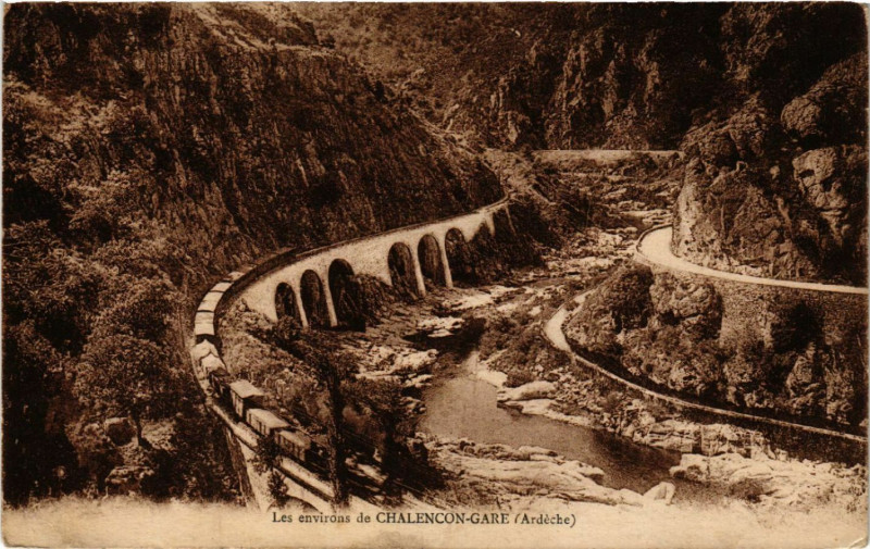 Carte postale ancienne Les Environs de Chalencon-Gare à Chalencon