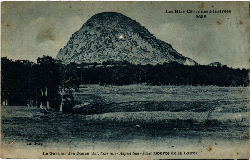 Carte postale ancienne Le Gerbier-des-Joncs - Aspect Dus-Ouest - Source de la Loire