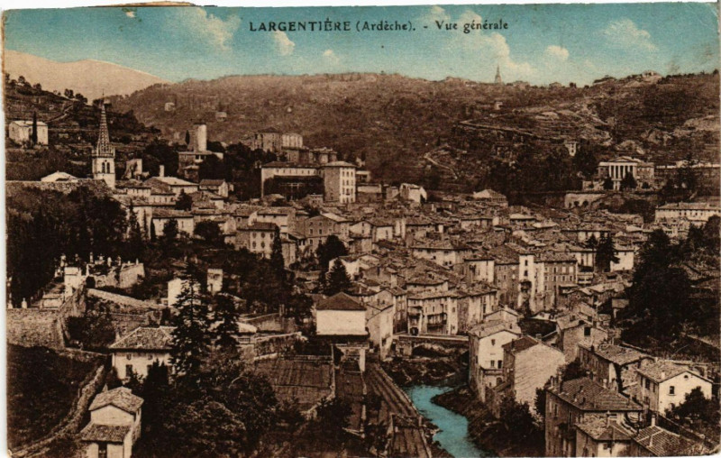 Carte postale ancienne Largentiere - Vue générale à Largentière