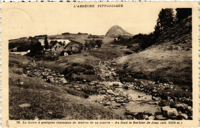 Carte postale ancienne La Loire a quelques centaines de metres de sa source