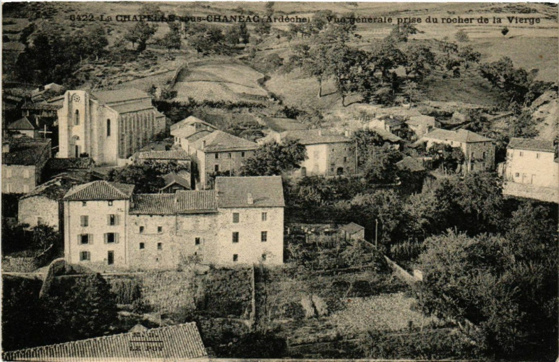 Carte postale ancienne La Chapelle-sur-Chaneac - Vue générale à Chanéac