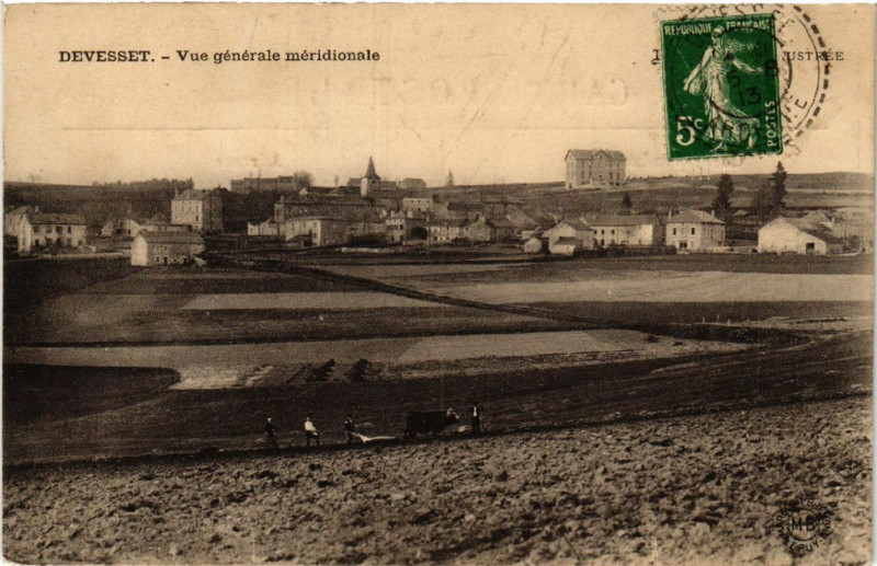 Carte postale ancienne Devesset - Vue générale Meridionale à Devesset