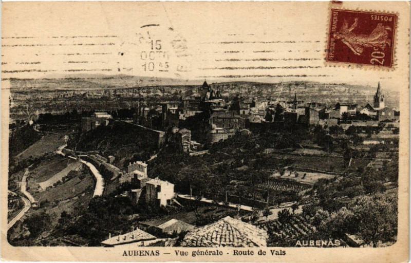 Carte postale ancienne Aubenas - Vue générale - Route de Vals à Aubenas