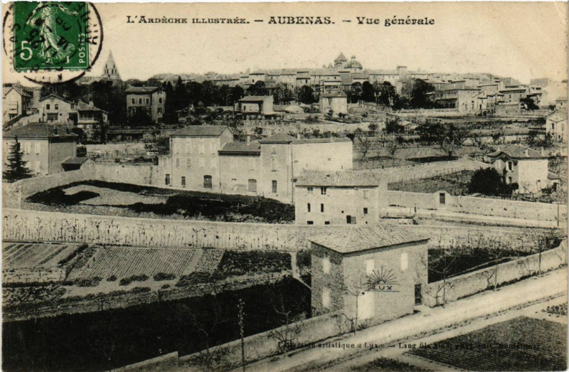Carte postale ancienne Aubenas - Vue générale à Aubenas