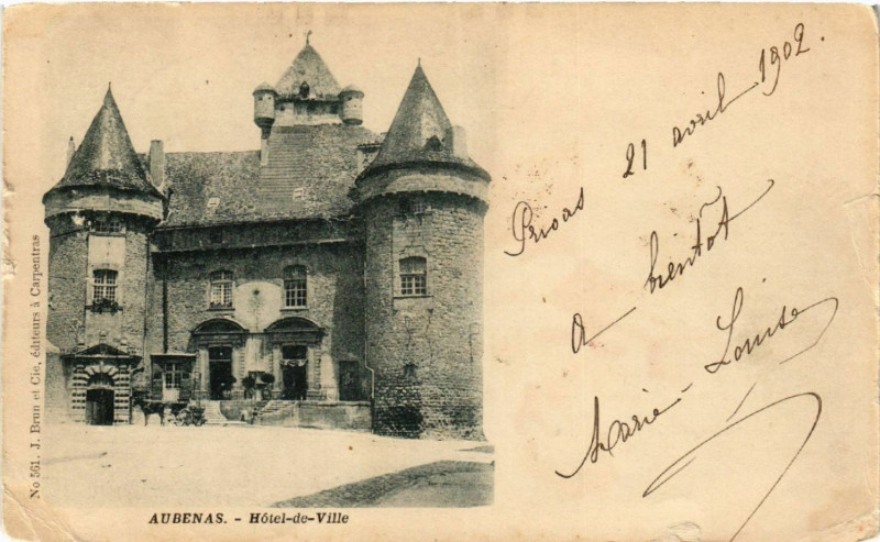 Carte postale ancienne Aubenas - Hotel-de-Ville à Aubenas