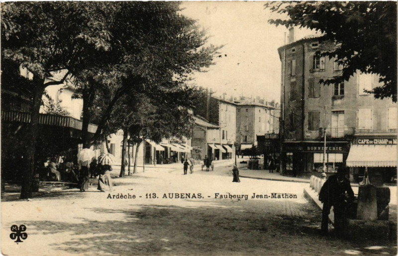 Carte postale ancienne Aubenas - Faubourg Jean-Mathon à Aubenas