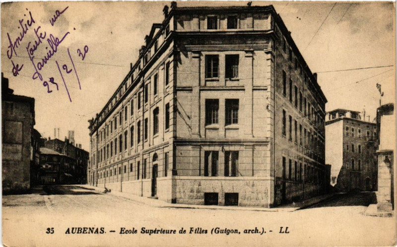 Carte postale ancienne Aubenas - Ecole Superieure de Filles à Aubenas