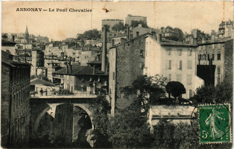Carte postale ancienne Annonay - Le Pont Chevalier à Annonay