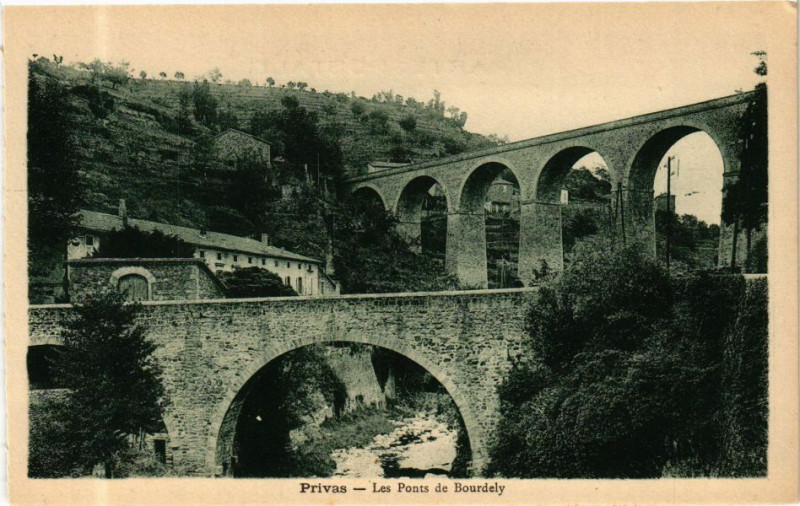 Carte postale ancienne Privas - Les Ponts de Bourdely à Privas