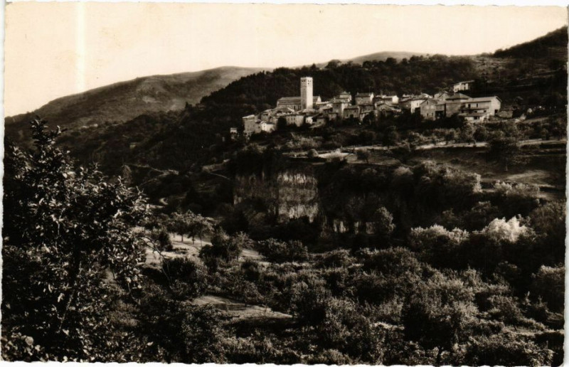 Carte postale ancienne Antraigues - Vue générale