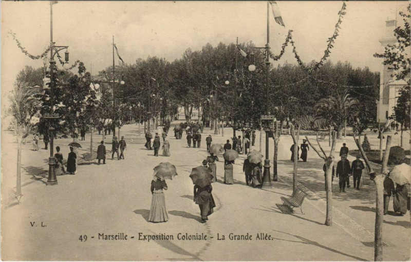 Carte postale ancienne Marseille Expo 49 Le Grande Allee à Marseille
