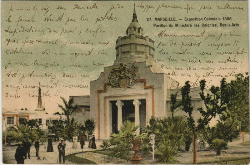 Carte postale ancienne Marseille Expo 27 Pavillon du Ministere des Colonies à Marseille
