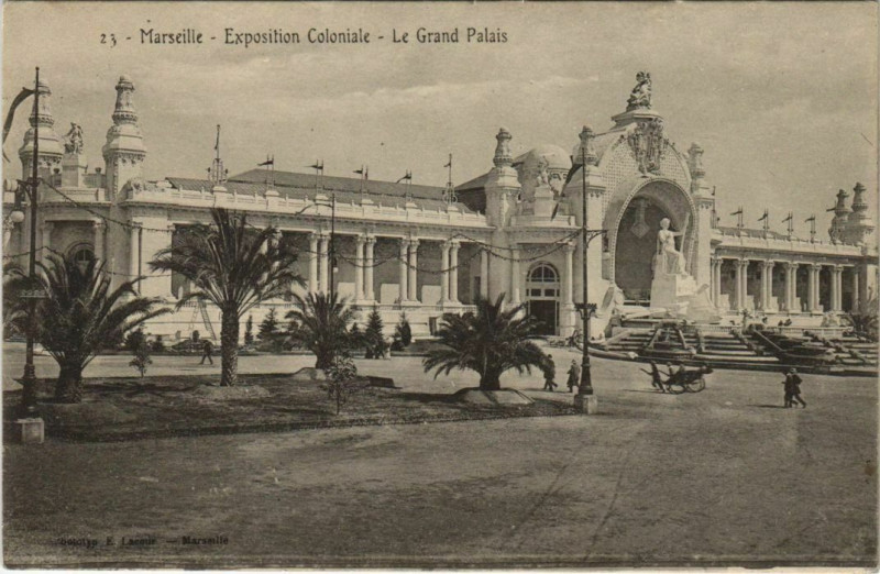 Carte postale ancienne Marseille Expo 23 Le Grand Palais à Marseille