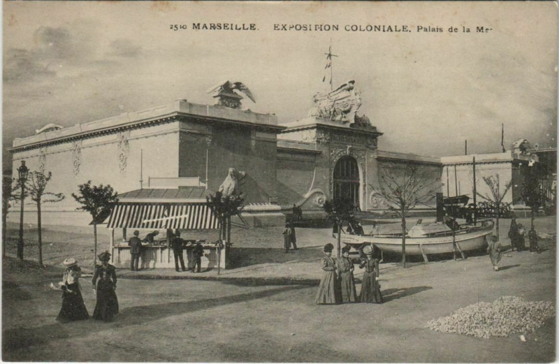 Carte postale ancienne Marseille Expo 2510 Palais de la Mer à Marseille
