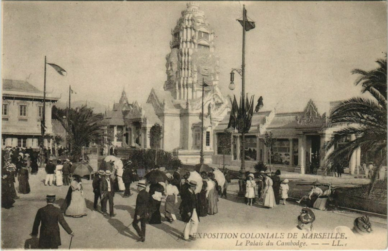 Carte postale ancienne Marseille Expo 36 Le Palais du Cambodge à Marseille