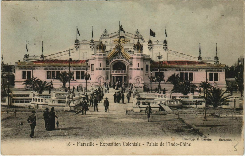 Carte postale ancienne Marseille Expo 16 Palais de l'Indo-Chine à Marseille