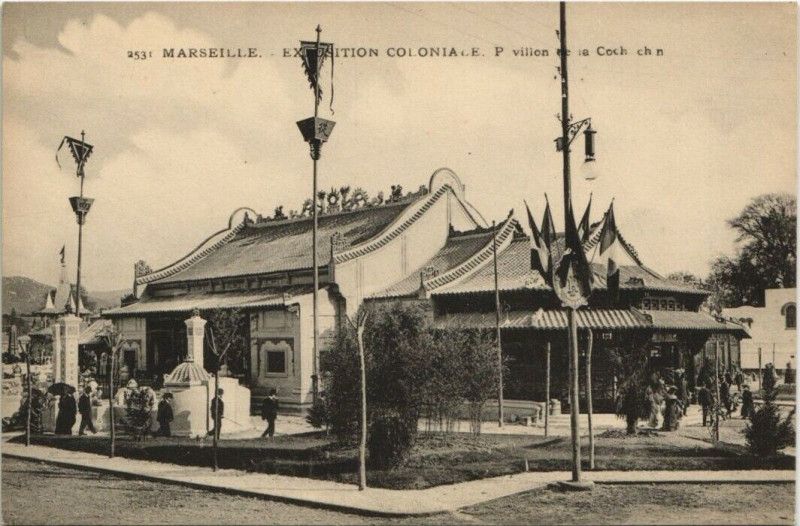 Carte postale ancienne Marseille Expo 1906 Pavillon de la Cochinchine à Marseille