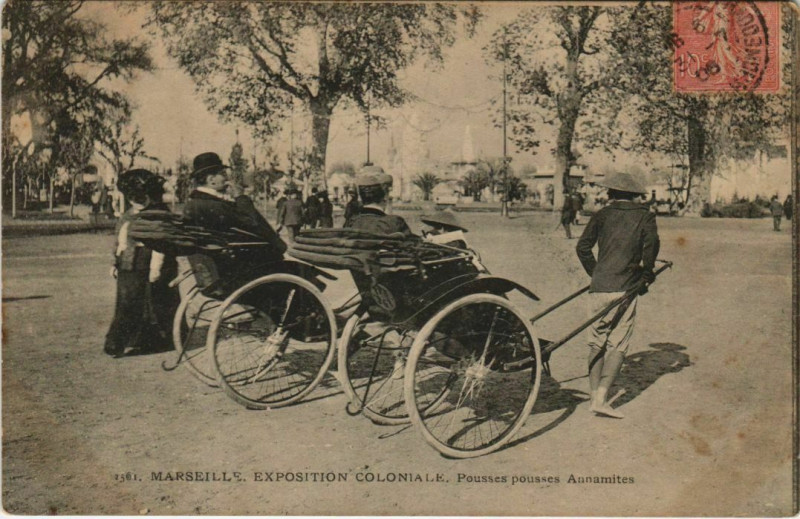 Carte postale ancienne Marseille Expo 2561 Pousses Annamites à Marseille