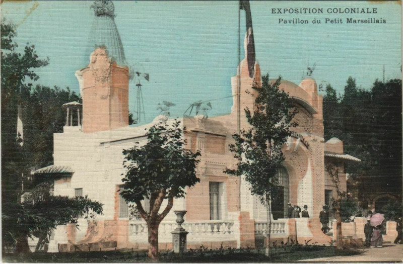 Carte postale ancienne Marseille Expo Pavillon du Petit Marseillais à Marseille