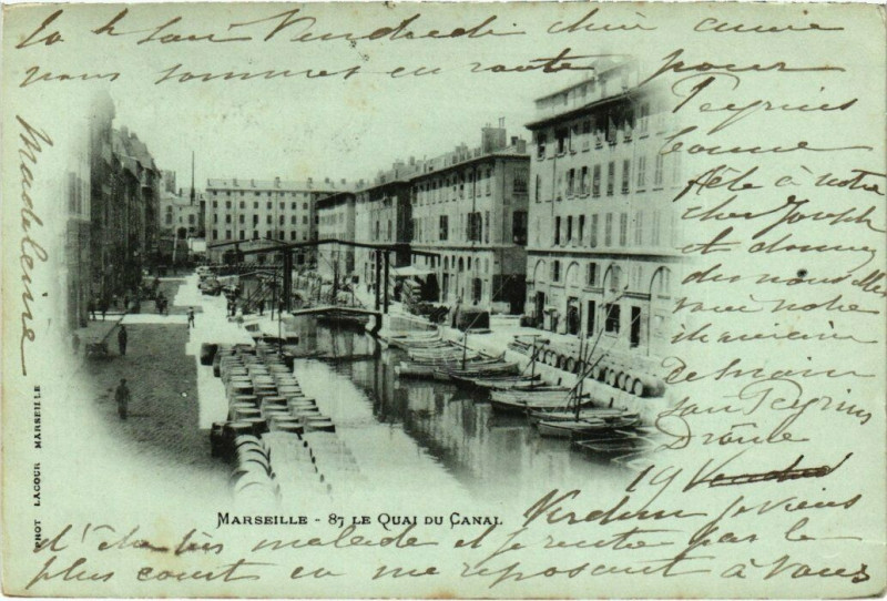 Carte postale ancienne Marseille - Le Quai du Canal à Marseille