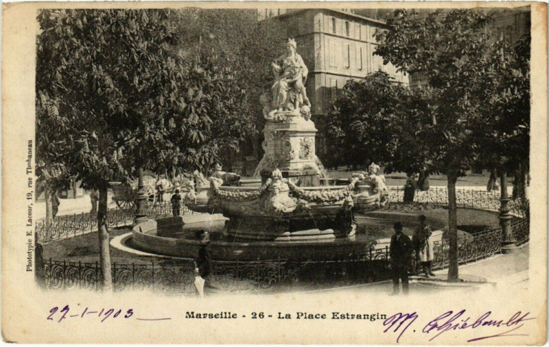 Carte postale ancienne Marseille - La Place Estrangin à Marseille