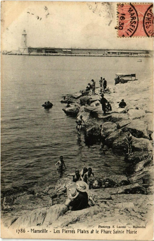 Carte postale ancienne Marseille - Les Pierres Plates et le Phare Sainte-Marie à Marseille