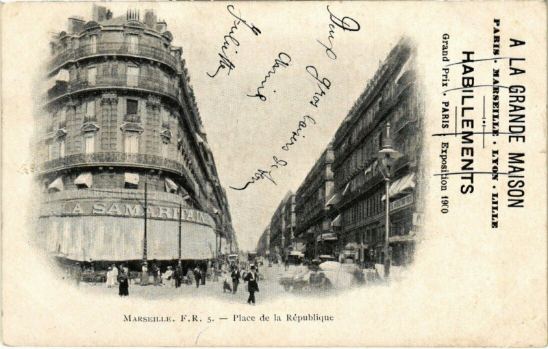 Carte postale ancienne Marseille - Place de la Republique à Marseille