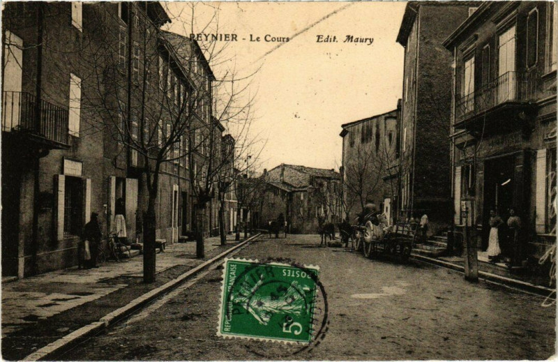 Carte postale ancienne Marseille - Peynier - Le Cours à Marseille