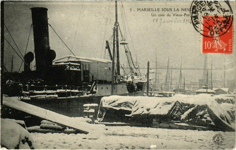 Carte postale ancienne Marseille Sous La Neige (14 Janvier 1914) Un coin du Vieux-Port à Marseille