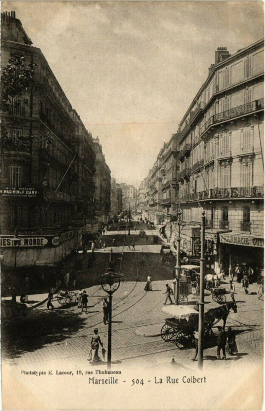 Carte postale ancienne Marseille - La Rue Colbert à Marseille