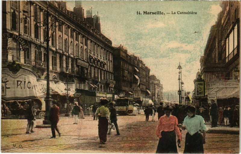 Carte postale ancienne Marseille La Cannebiere à Marseille