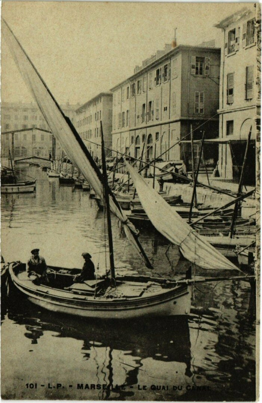 Carte postale ancienne Marseille Le Quai du Canal à Marseille