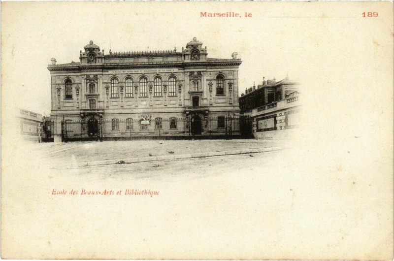 Carte postale ancienne Marseille - Ecole des Beaux-Arts et Bibliotheque à Marseille